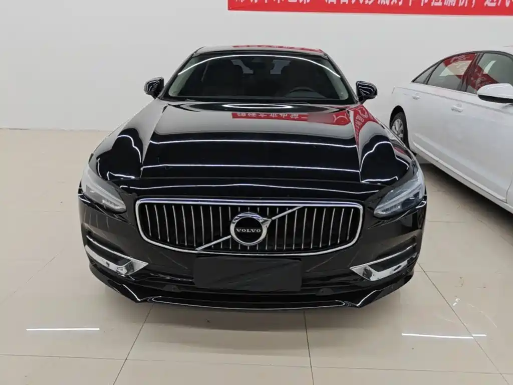 Volvo S90 2020 T5 Luxury
