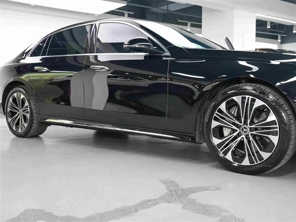 Mercedes-Benz E-Class New Energy — миниатюра 14