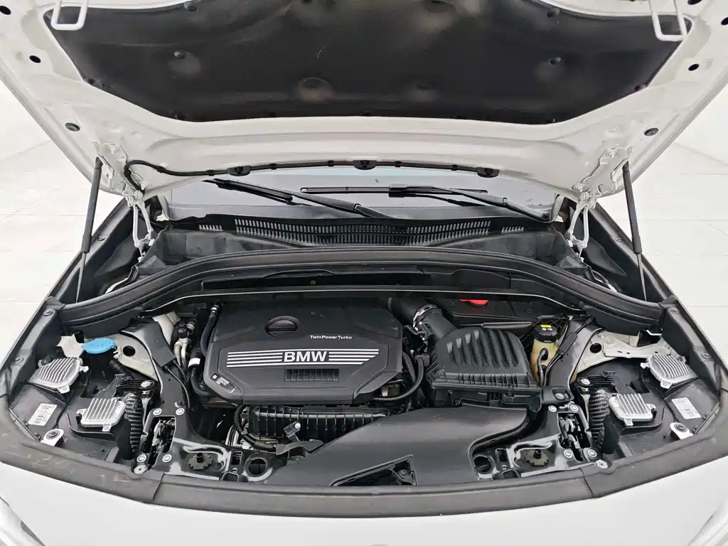 BMW X2 — миниатюра 13