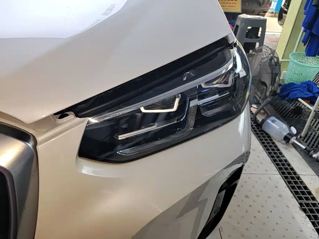BMW iX3 — миниатюра 24