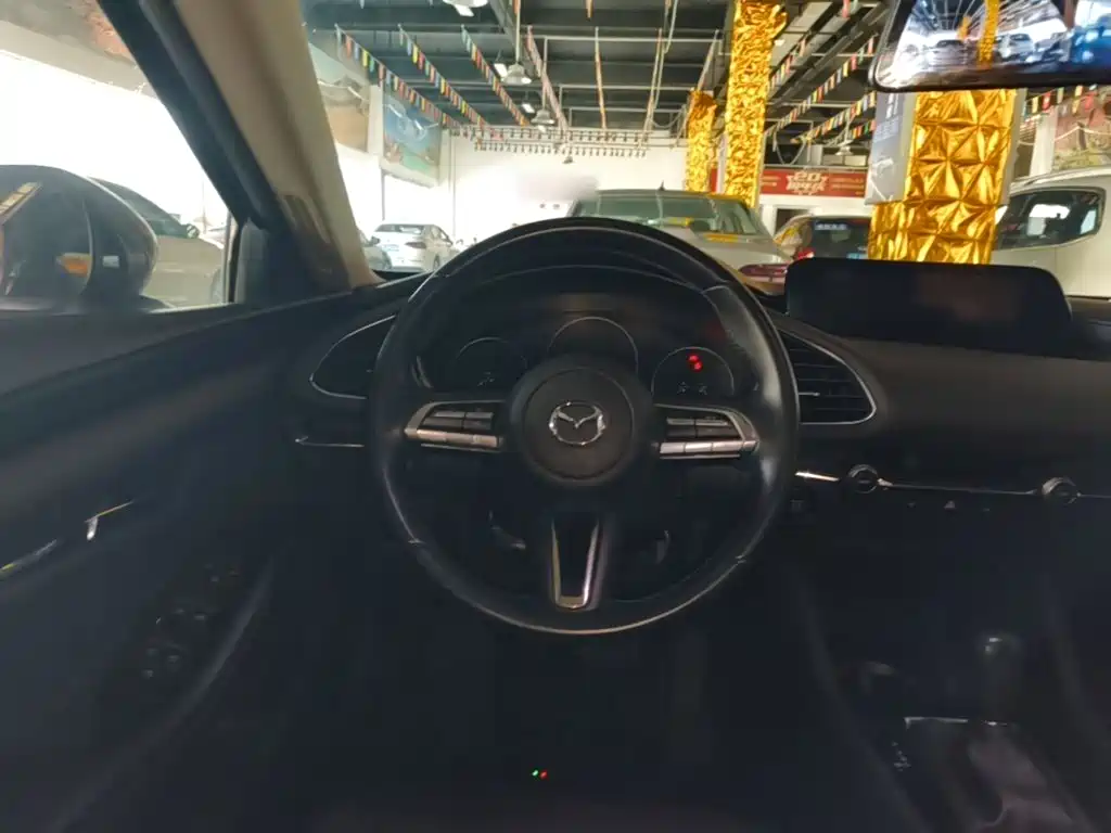 Mazda 3 Axela — миниатюра 11