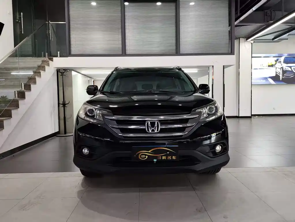 Honda CR-V 2.0L 2WD Urban Edition, фото 2