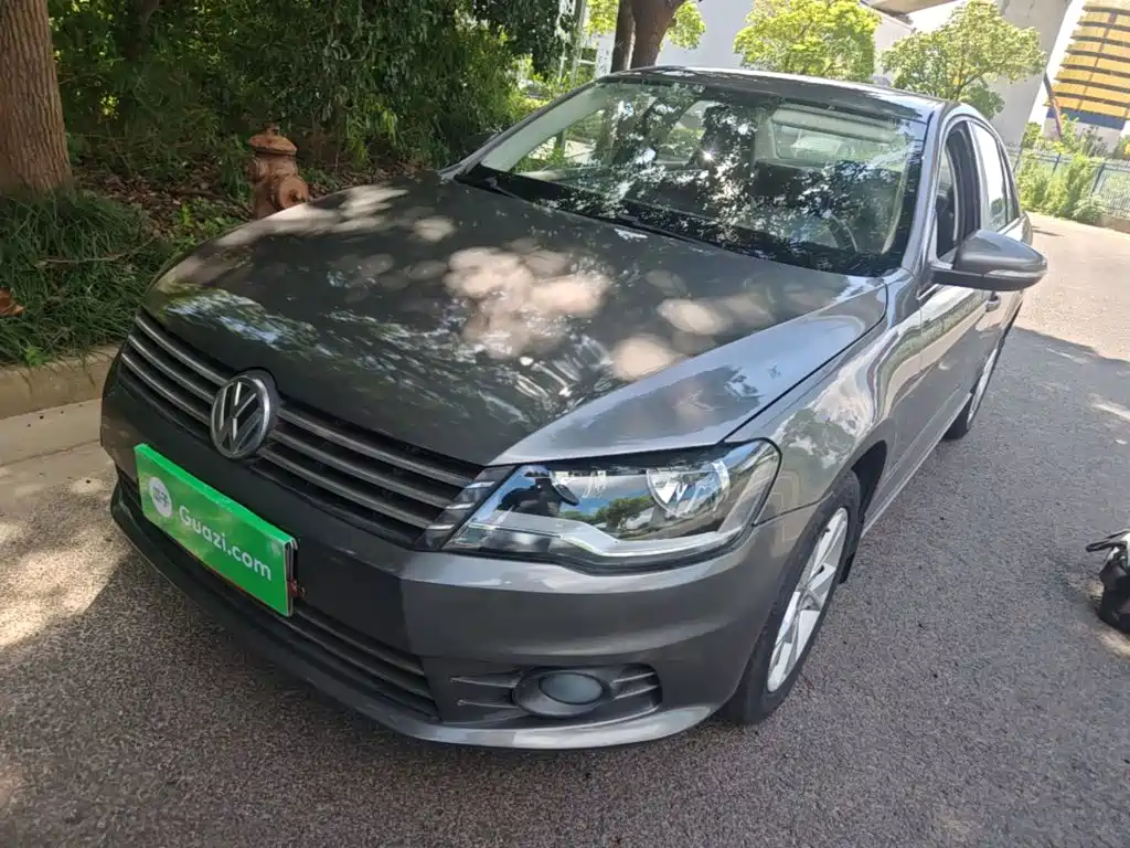 Volkswagen Bora — миниатюра 2