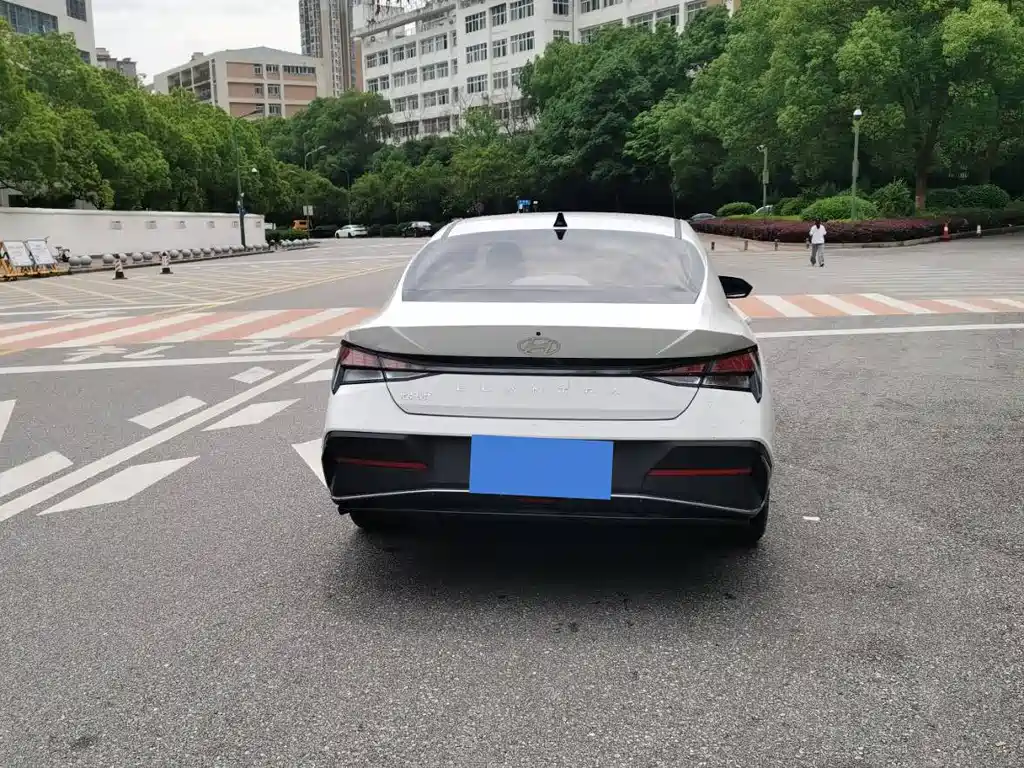 Hyundai Elantra 2022 1.5L CVT GLS Lead
