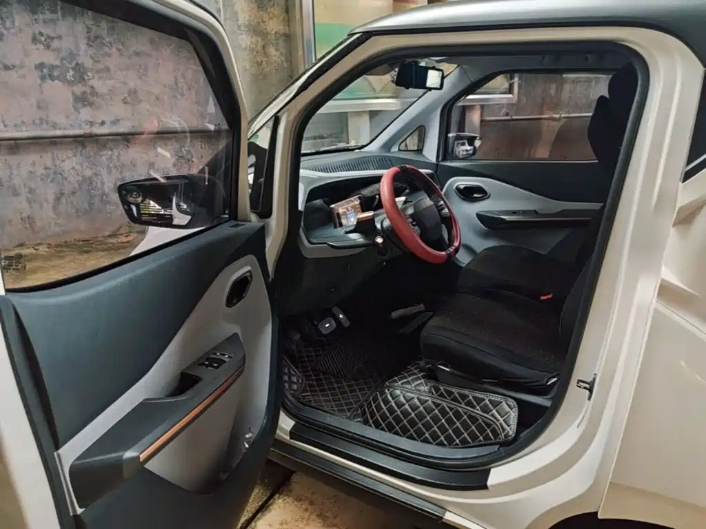 Baojun E200 — миниатюра 12