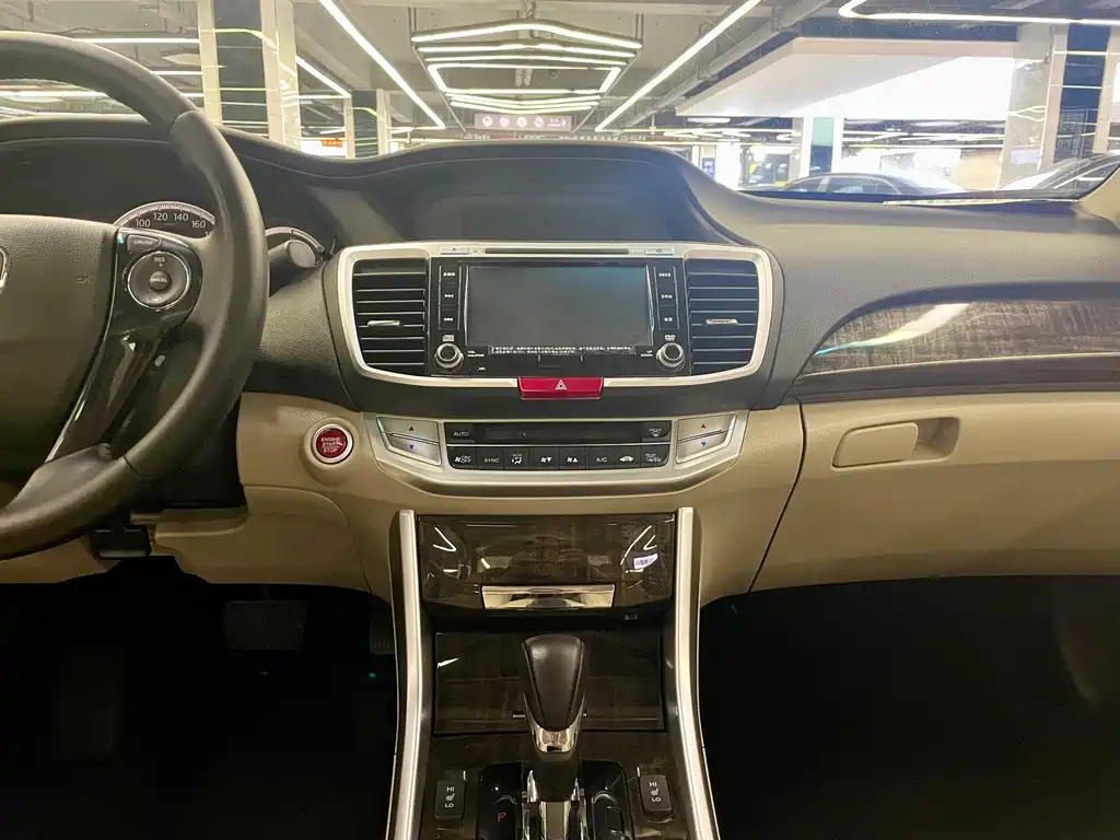 Honda Accord — миниатюра 10