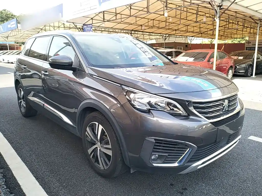 Peugeot 5008 2017 350THP 5 мест Elite