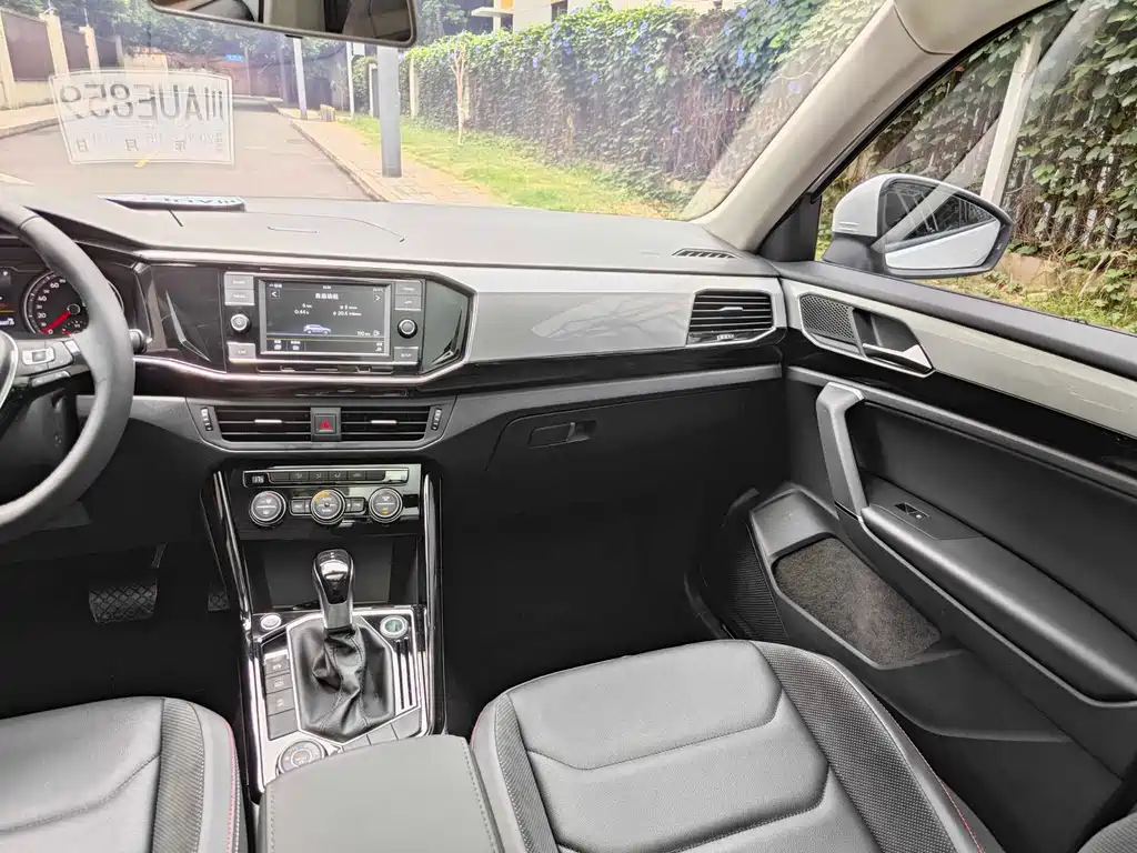 Volkswagen Tayron 2019 330TSI Luxury VI