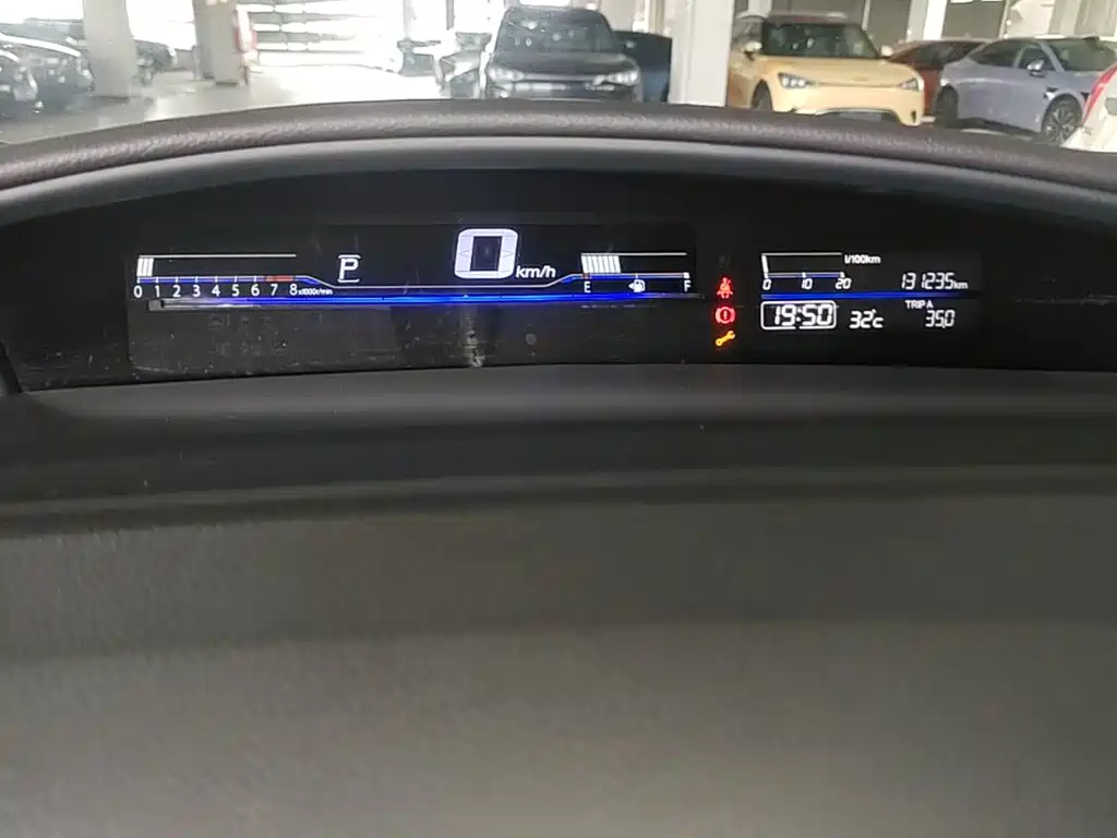 Honda Jade — миниатюра 12