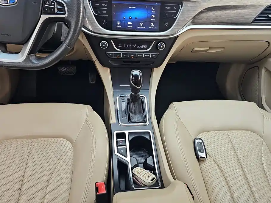 Geely Emgrand — миниатюра 16