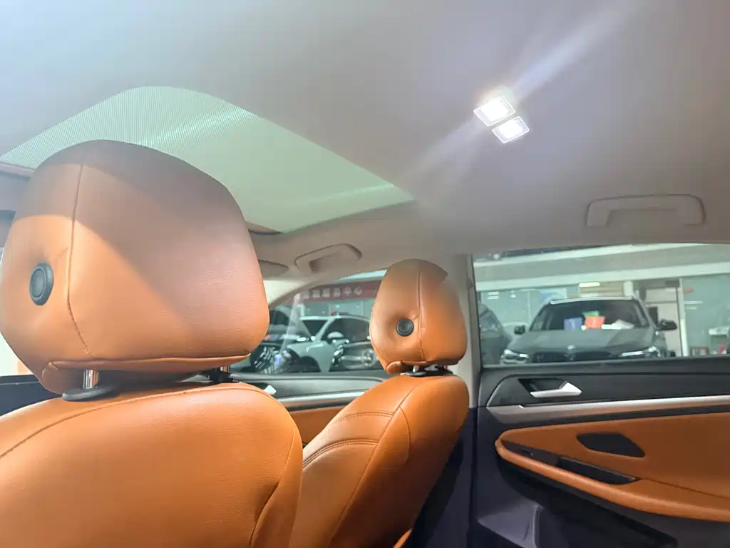Volkswagen Lamando — миниатюра 35