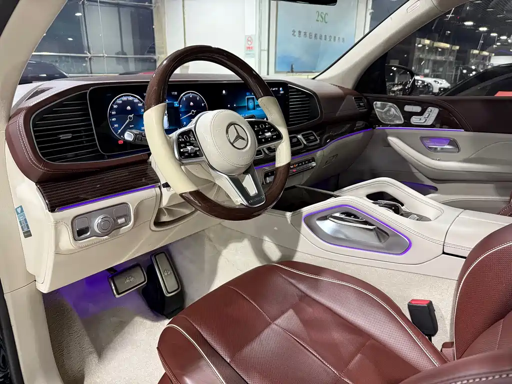 MERCEDES-BENZ MAYBACH GLS