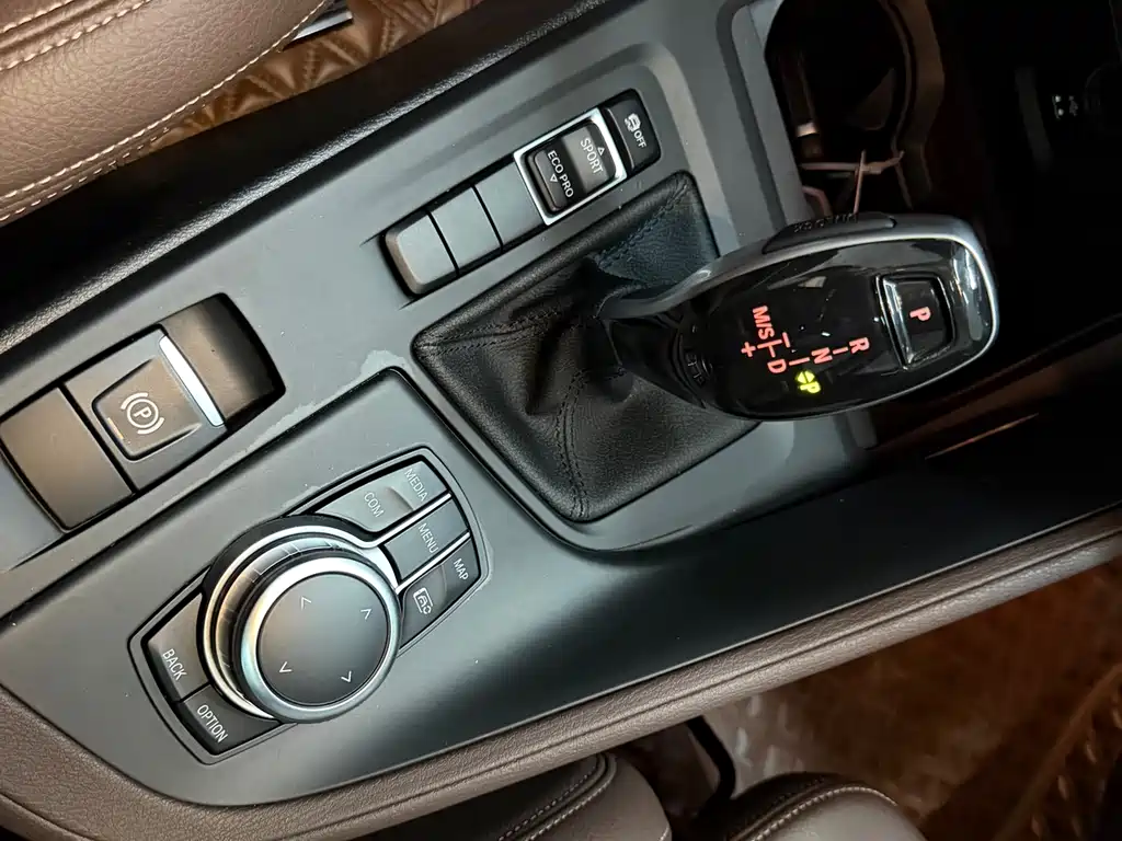 BMW X1 2022 sDrive20Li Fashion