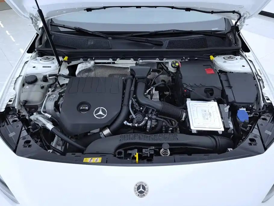 Mercedes-Benz A-Class — миниатюра 10
