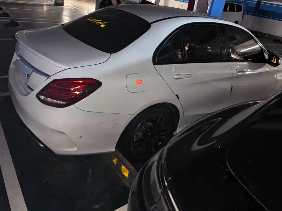 Mercedes-Benz C-Class — миниатюра 3