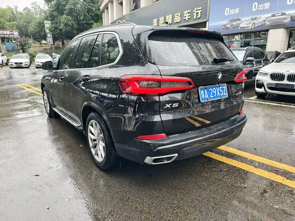 BMW X5 2019 xDrive40i M Sport