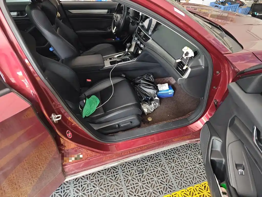 Honda Accord — миниатюра 19