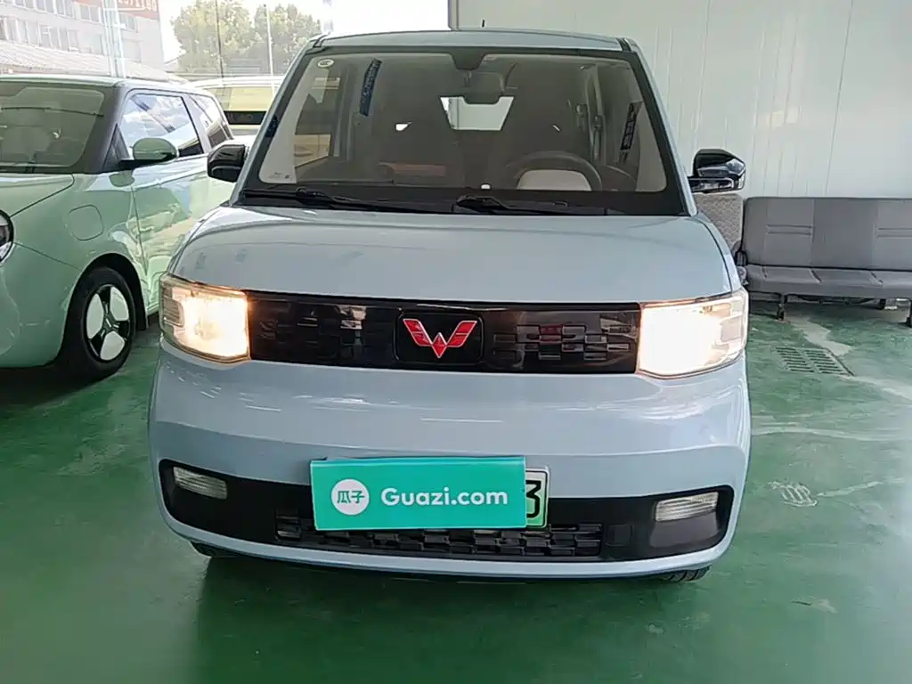 Wuling MINIEV — миниатюра 3