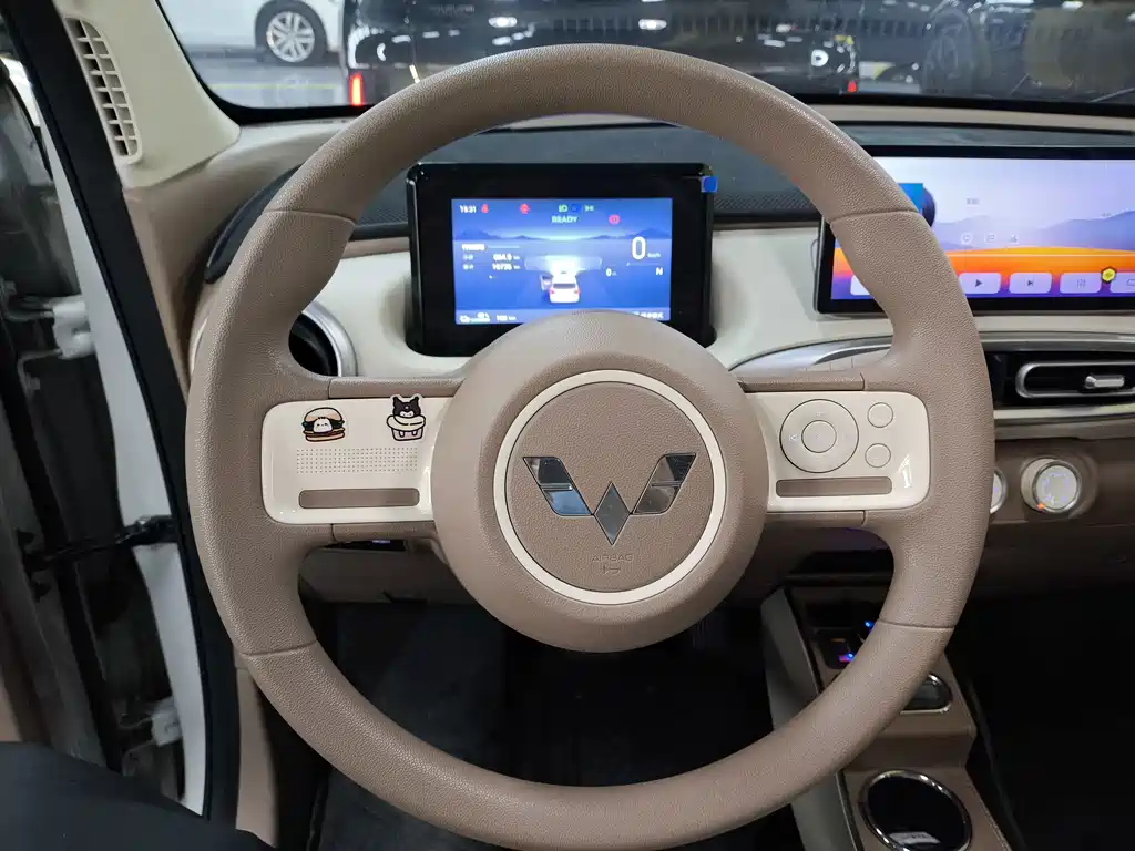 Wuling MINIEV — миниатюра 7