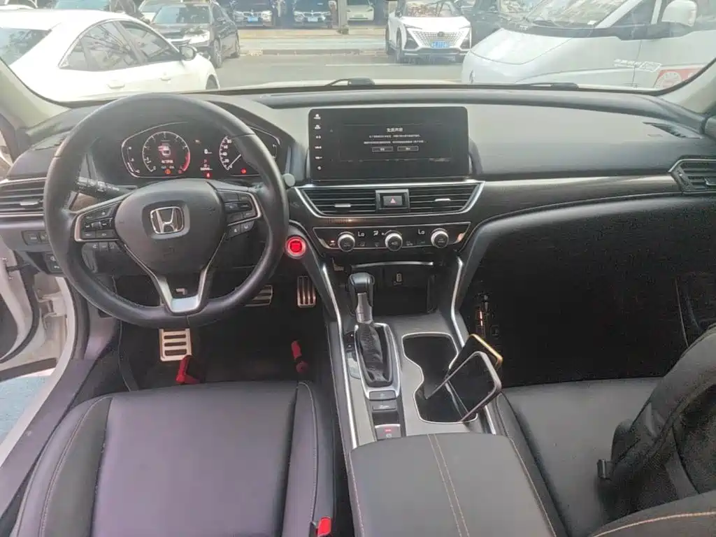 Honda Accord — миниатюра 10