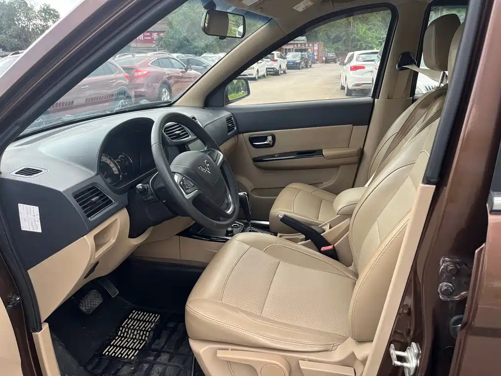 Wuling Hongguang — миниатюра 15