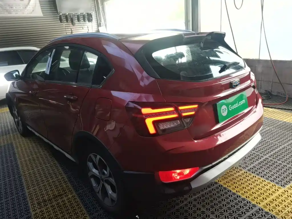 Geely Vision S1 — миниатюра 5