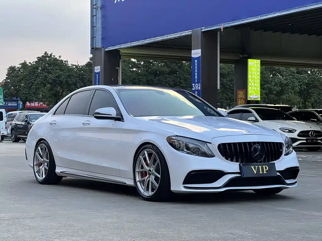 Mercedes-Benz C-Class — миниатюра 3