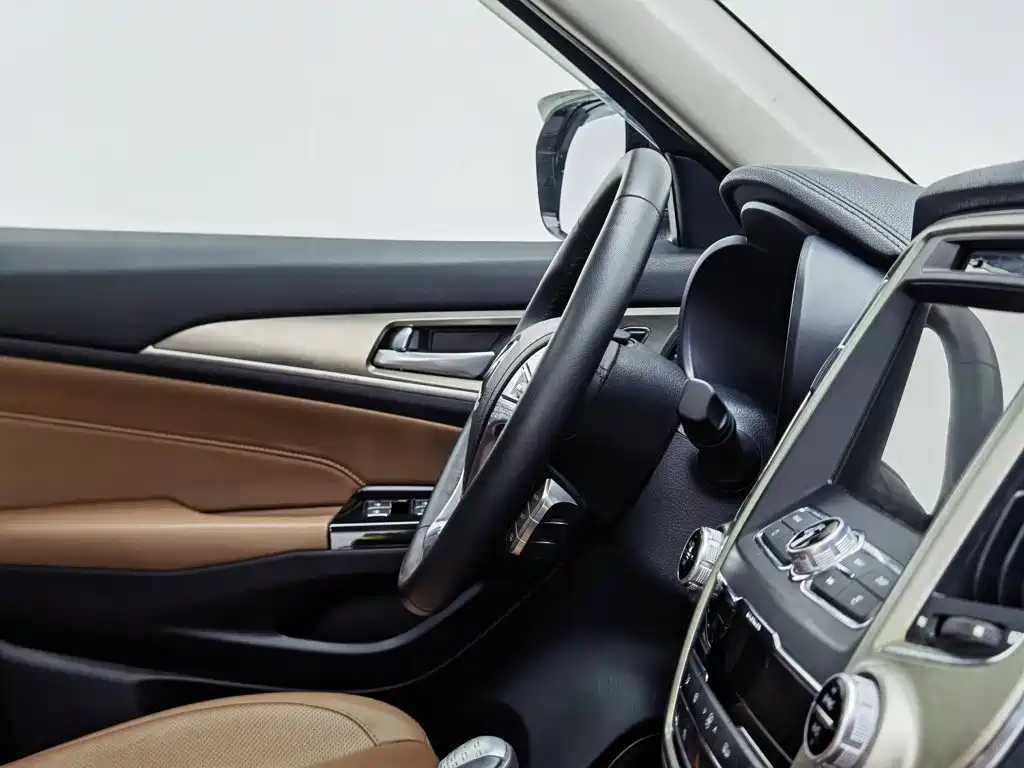 Changan CS95 — миниатюра 22