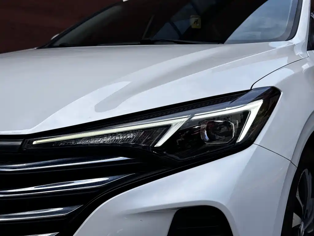Changan Eado 2022 PLUS 1.6L GDI MT Luxury