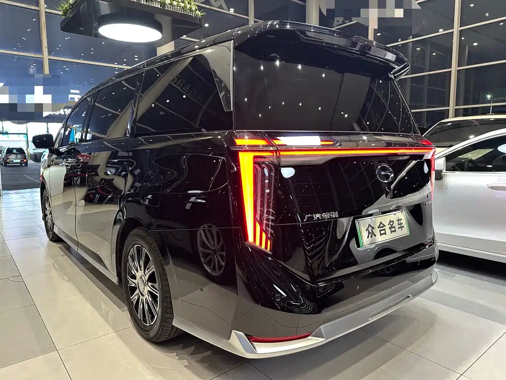 GAC M8