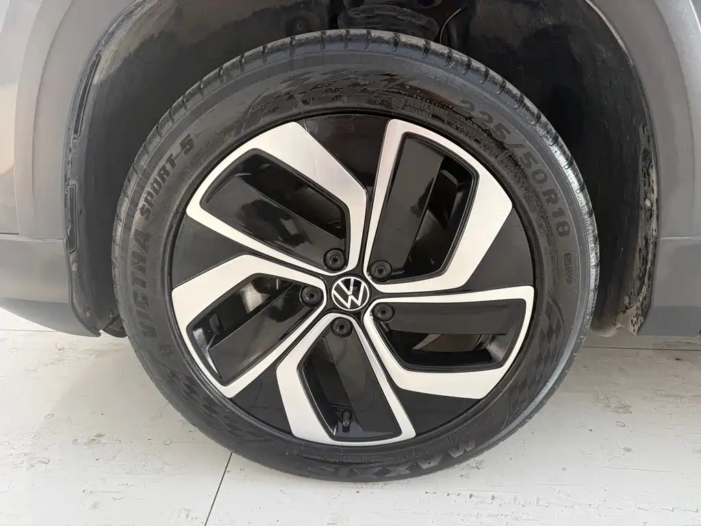 Volkswagen Tharu — миниатюра 15