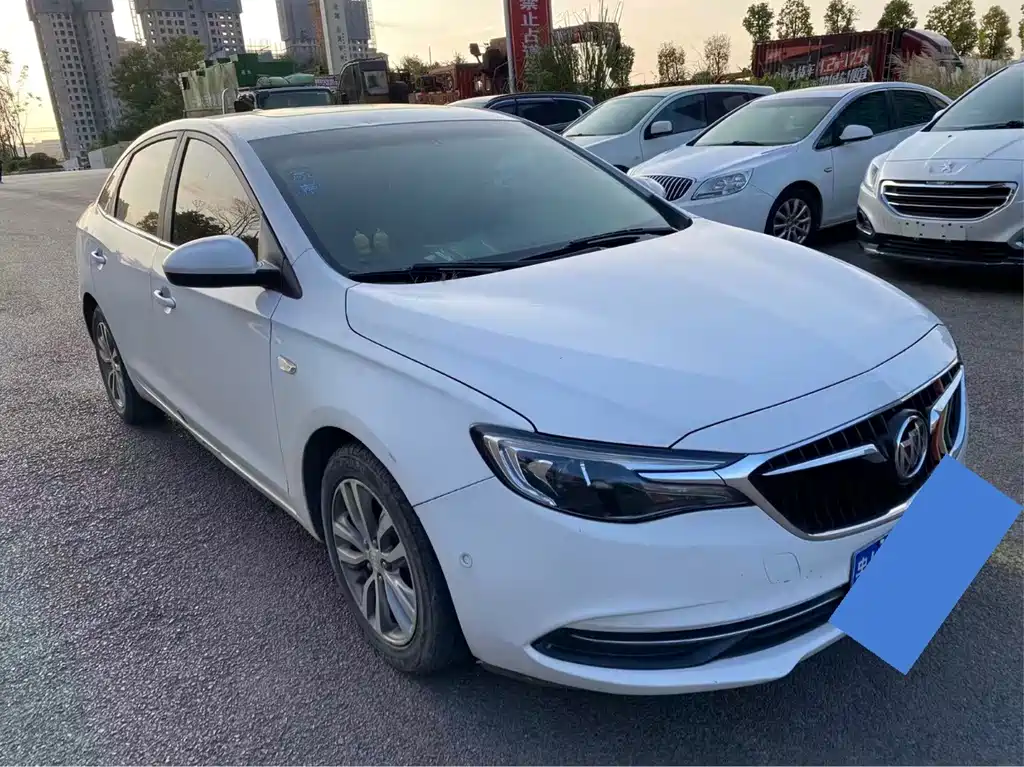 Buick Excelle — миниатюра 3