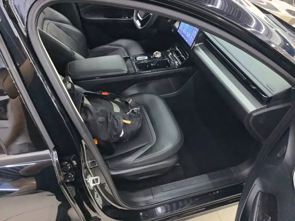 Wuling Xingguang — миниатюра 24