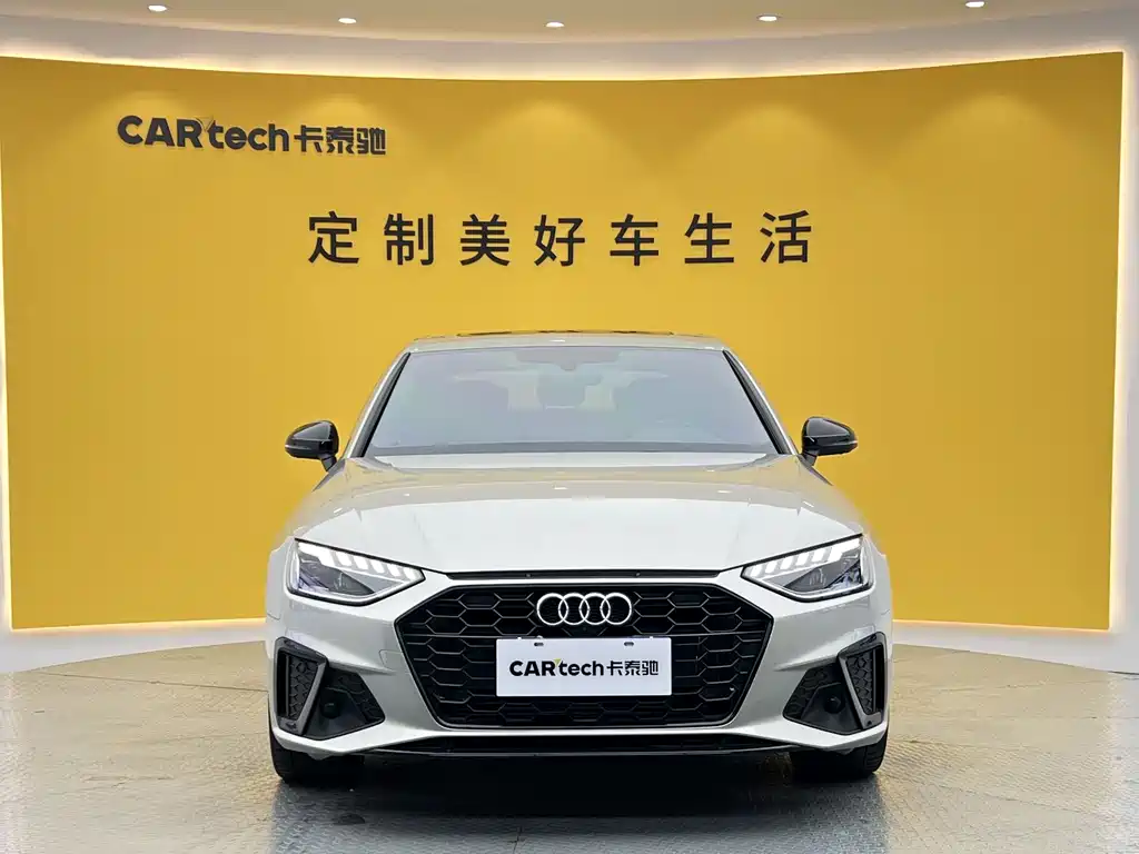 Audi A4L 2023 40 TFSI Luxury