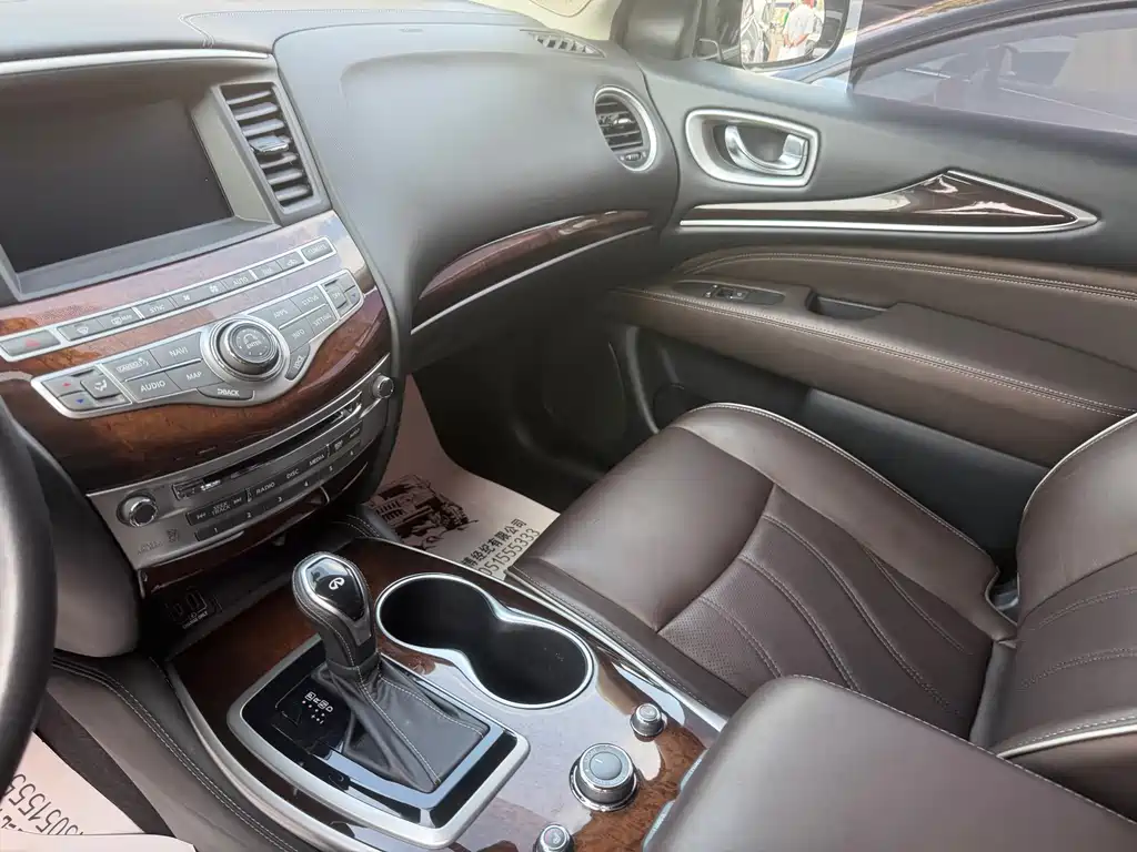 Infiniti QX60 (Import) — миниатюра 5