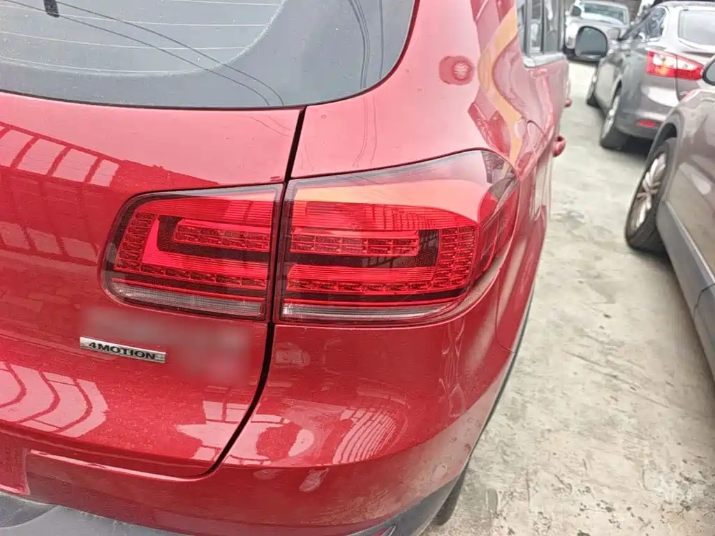 Volkswagen Tiguan — миниатюра 8
