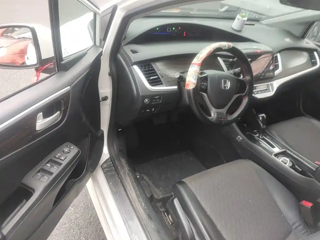Honda Jade — миниатюра 16