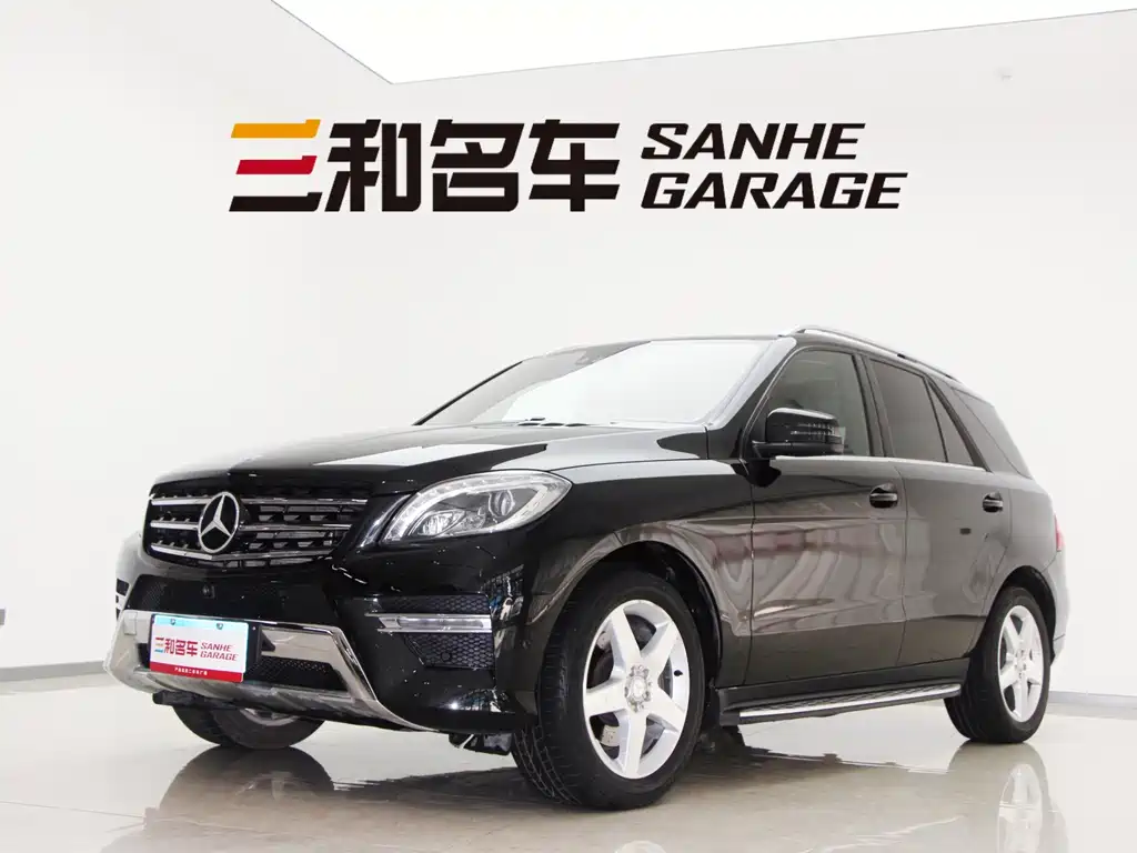 Mercedes-Benz M