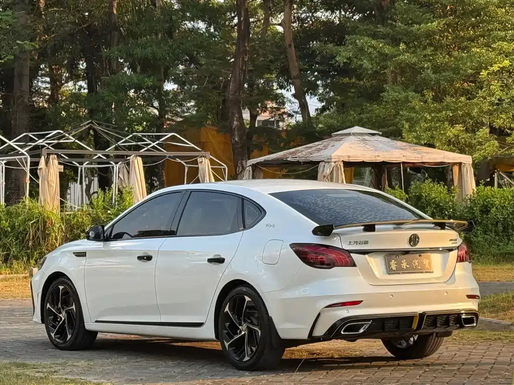 MG MG6 — миниатюра 4