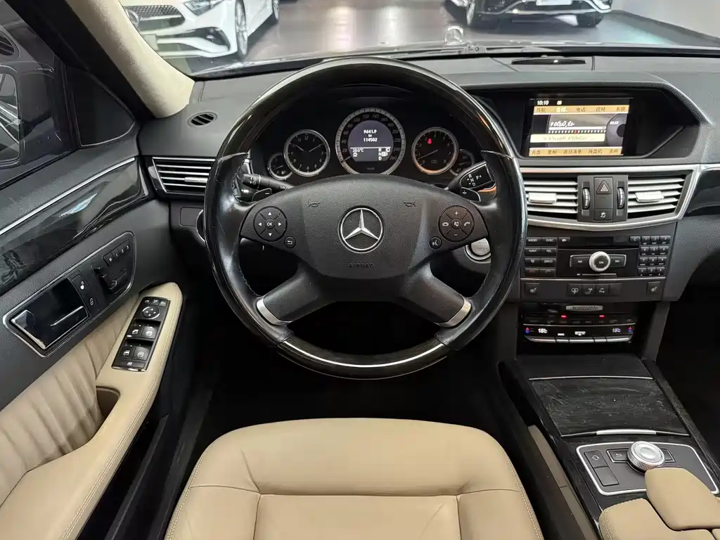 Mercedes-Benz E-Class (Import) — миниатюра 20