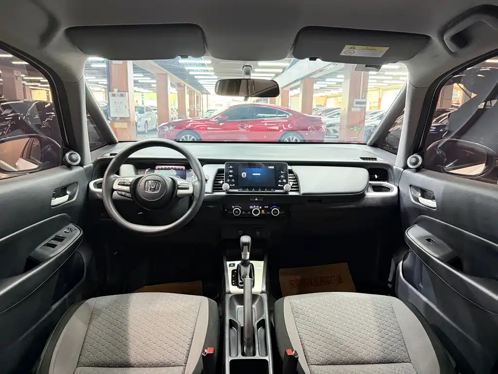 Honda Fit — миниатюра 8
