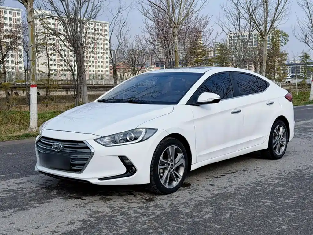 Hyundai Elantra
