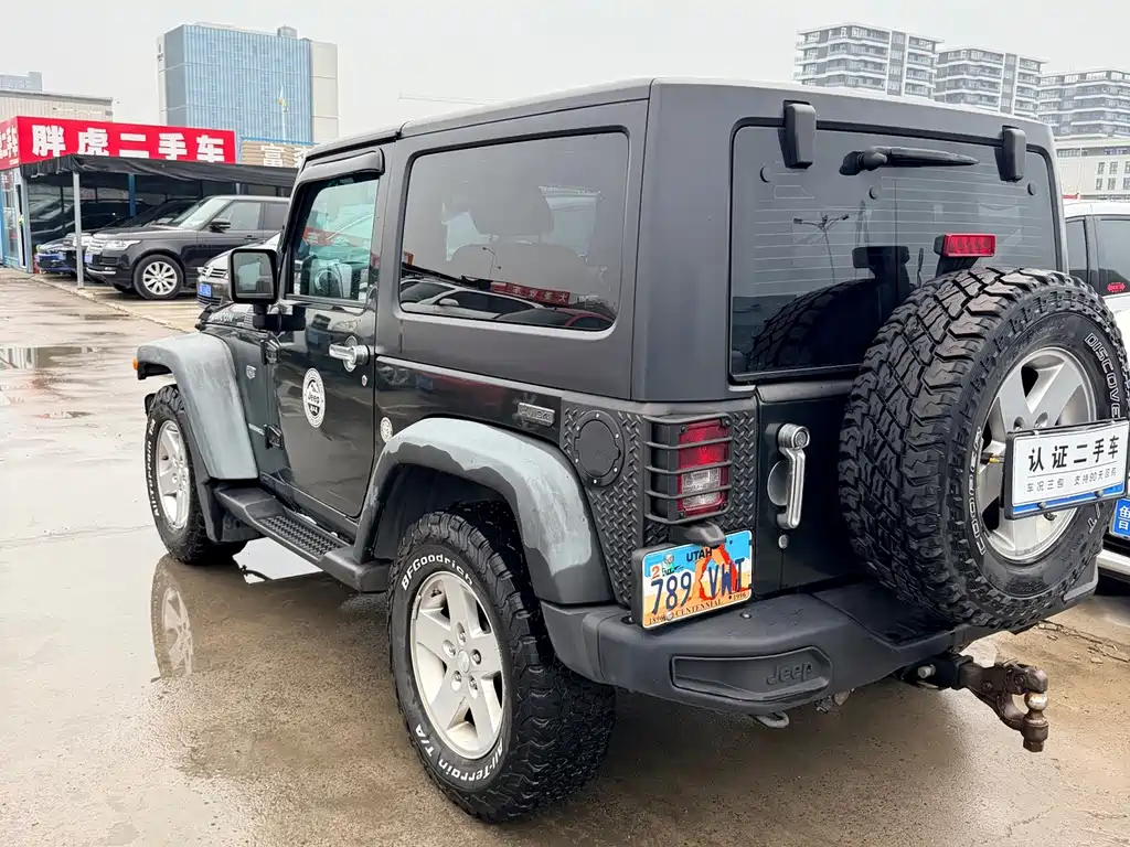 Jeep Wrangler — миниатюра 6