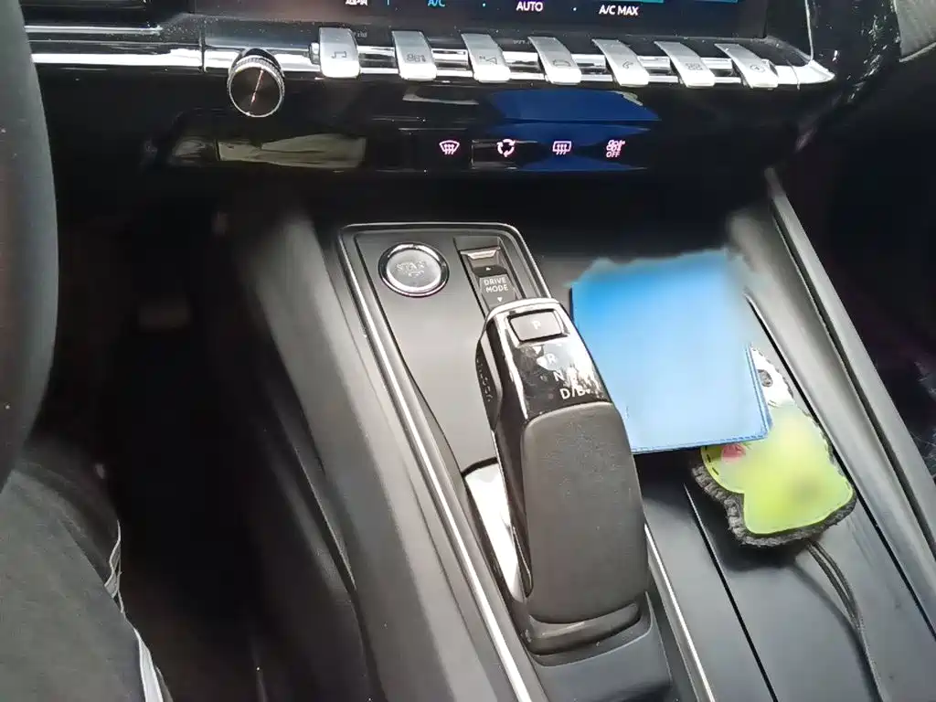 Peugeot 508L PHEV — миниатюра 7