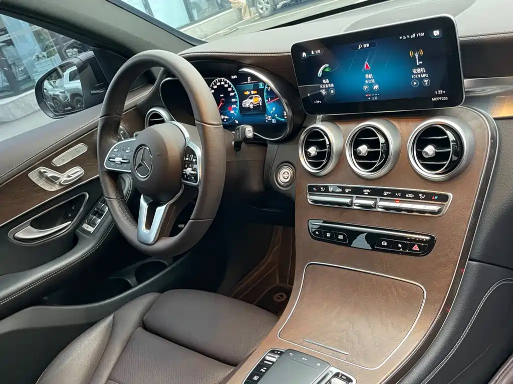 Mercedes-Benz GLC — миниатюра 18