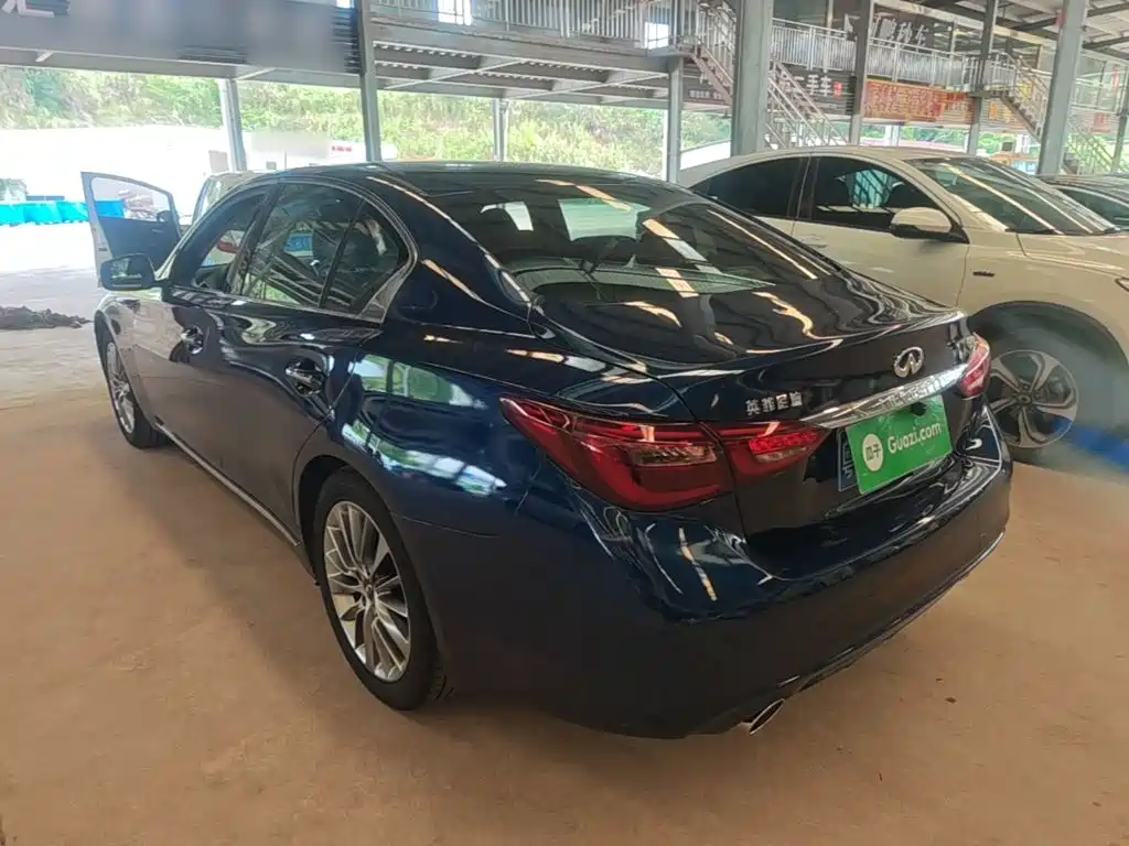 Infiniti Q50L — миниатюра 5