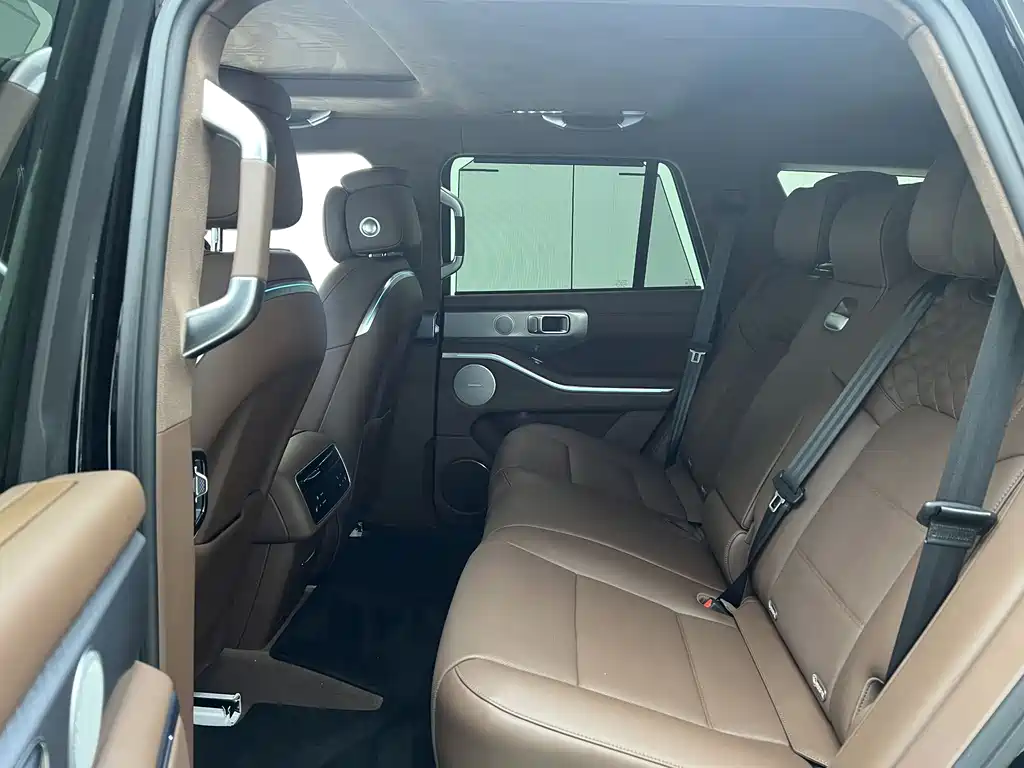 TANK TANK 700 NEW ENERGY