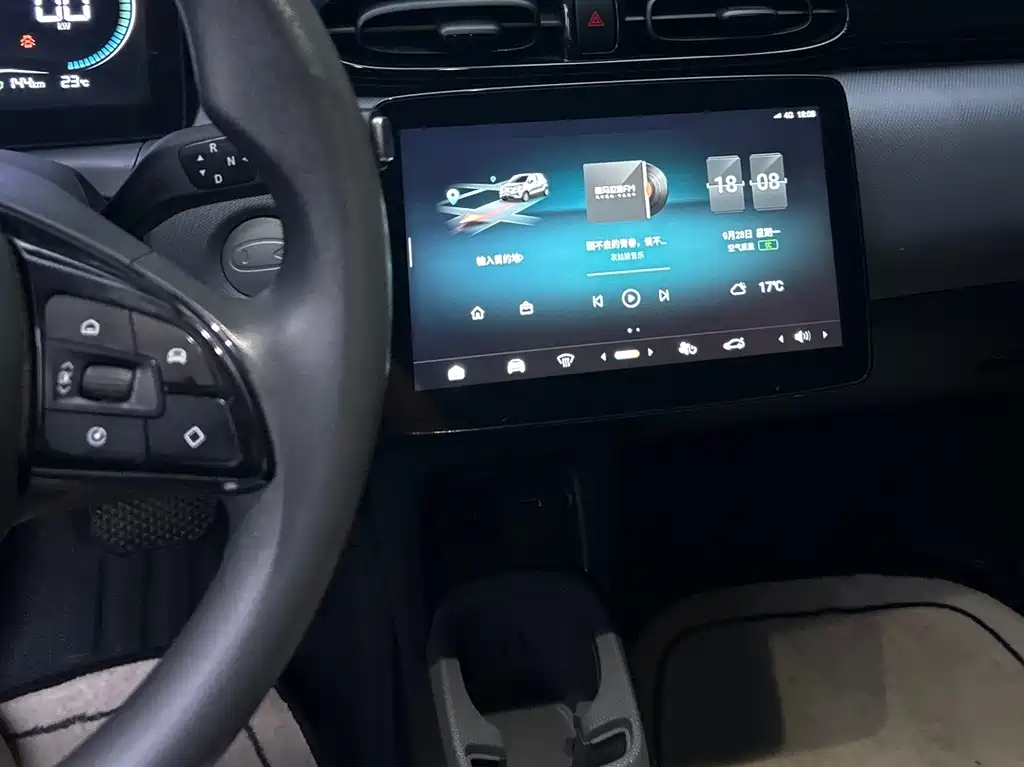 Leapmotor Leapmotor T03 — миниатюра 7