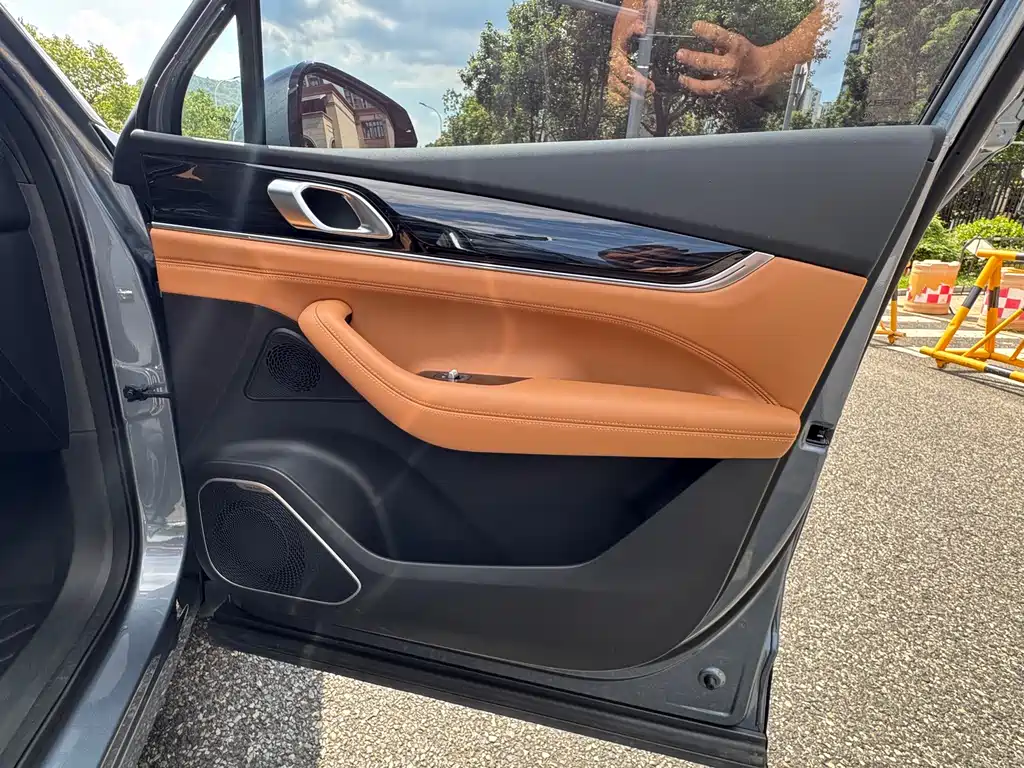 Geely Boyue L — миниатюра 22