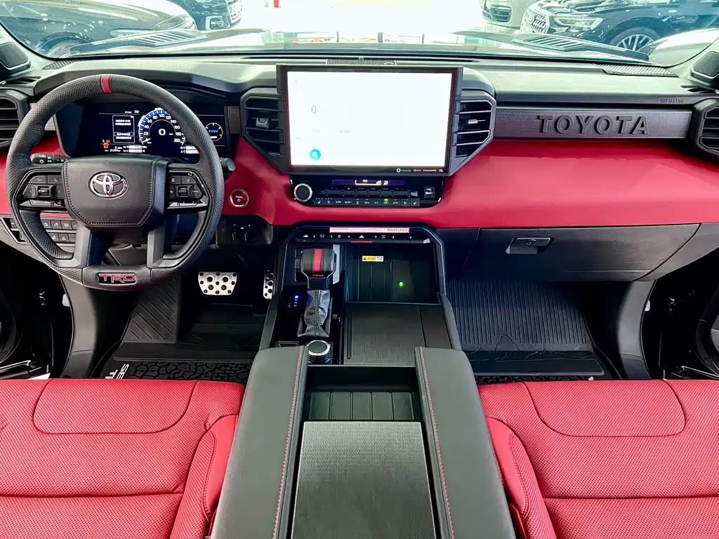 Toyota Sequoia — миниатюра 9